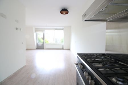 3344PK, Hendrik-Ido-Ambacht, Druivengaarde, 76 - Photo 3