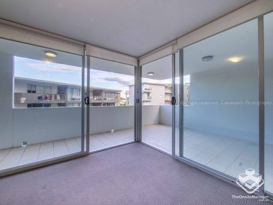 2 Bed 2 Bath UNFURNISHED Pet Friendly Apartments at Ciana - Photo 1