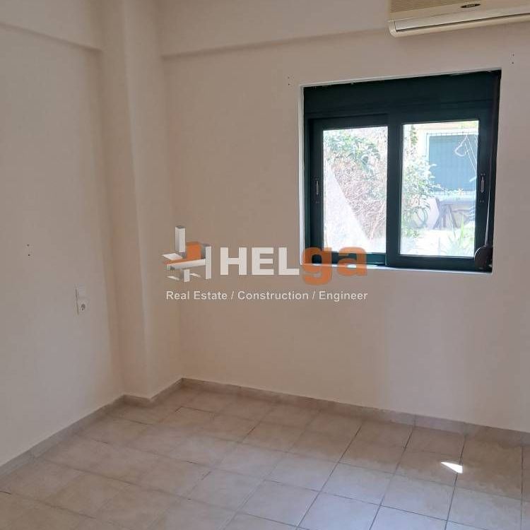 Studio/Γκαρσονιέρα για ενοικίαση Κέντρο (Ρίο) - Φωτογραφία 1
