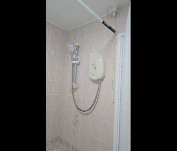 2 Bed Semi-Detached House, Thomas Close, NG3 - Photo 5