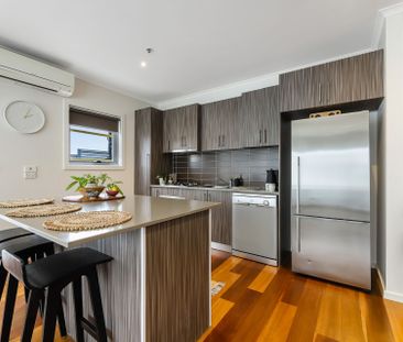 4/51 Curie Avenue Oak Park VIC - Photo 3