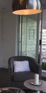 **************DESIGNER DECORATED 2 BED 2 BATH IN YALETOWN************* - Photo 4