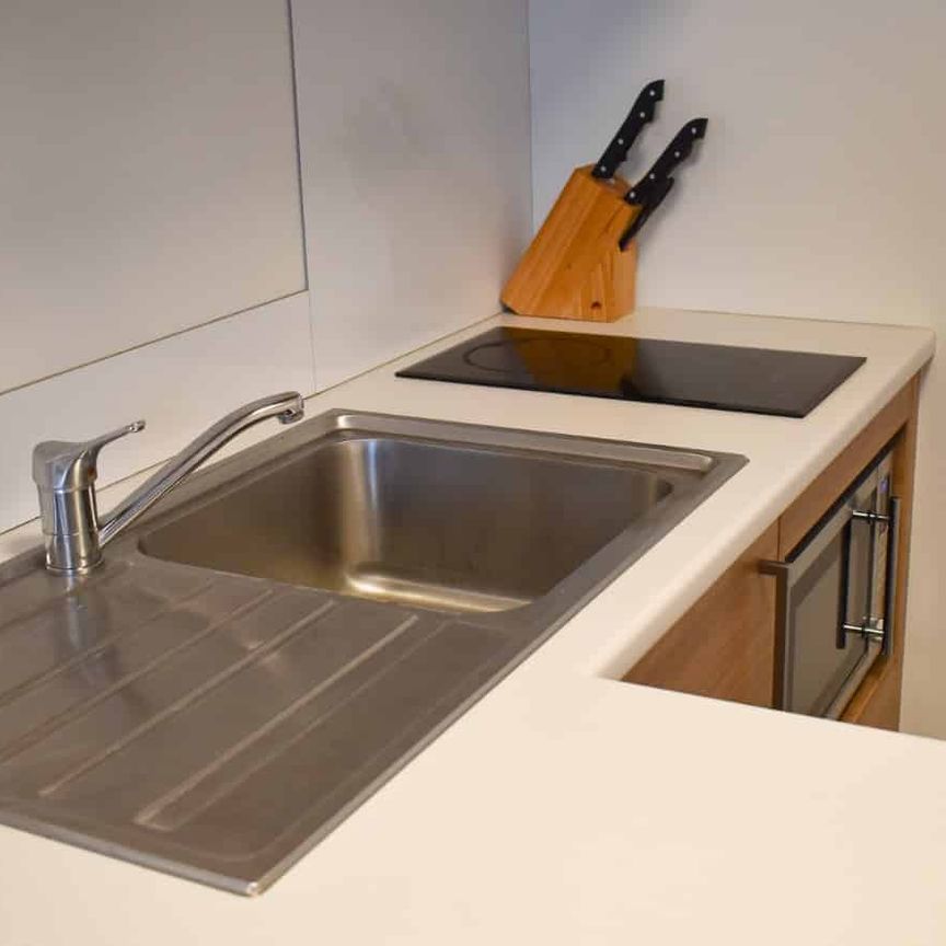 Luxury Studio Short Term Lease - Photo 1