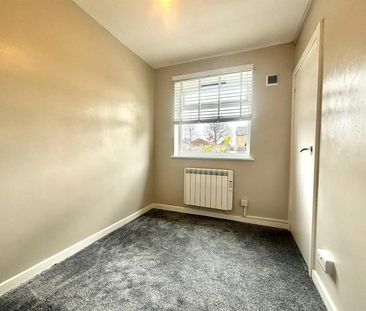 Melina Close, Hayes, UB3 - Photo 3