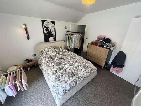 High Street, Chesham, HP5 - Photo 4