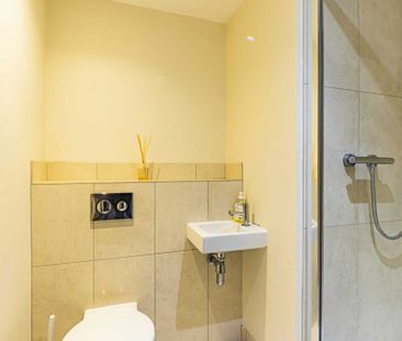 2 bed Flat for rent - Photo 5