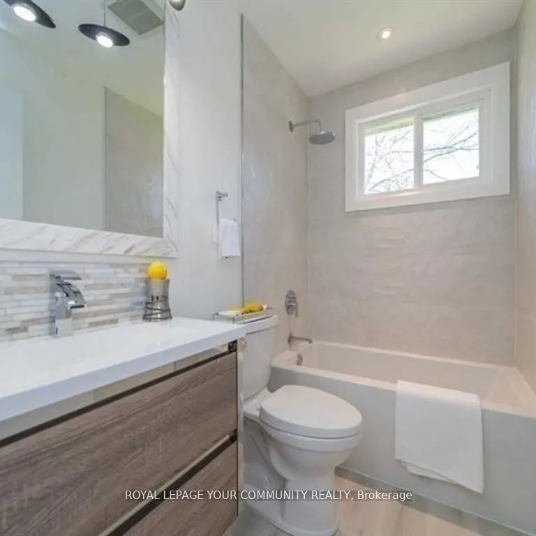 112 Murray Drive #MAIN - Photo 1