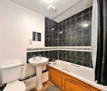 Josling Close, Grays, RM17 - Photo 6