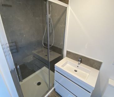 242 Edgeware Road, Edgeware - Photo 6