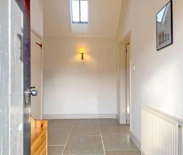 2 bedroom detached bungalow to rent - Photo 6