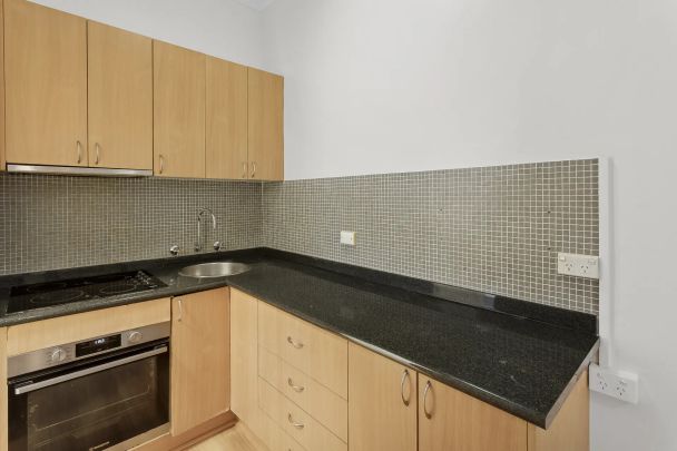 Ground Floor Apartment Near the Beach and Manly Corso - Photo 1