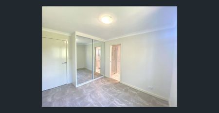 2 Bedroom 2 Bathroom Modern Flat In School Catchment - Photo 3