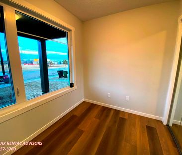 487 Desrochers Boulevard Southwest - Photo 5