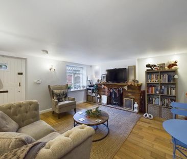 15 Arthur Street, Hillsborough, BT26 6AP - Photo 4