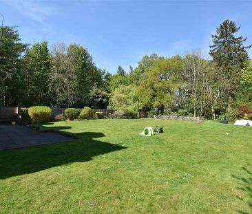 Nutfield Road, Redhill, RH1 - Photo 4