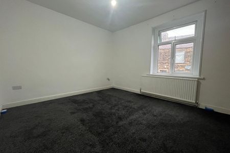 Chelsea Street - Photo 3