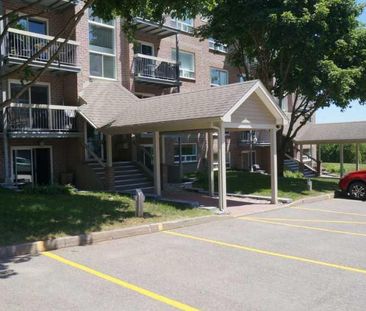 À Louer 4 1/2 - Photo 1