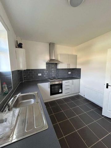 Losh Terrace Walker Newcastle Upon Tyne, NE6 - Photo 2