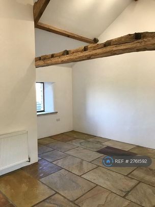 4 bedroom semi-detached house to rent - Photo 1