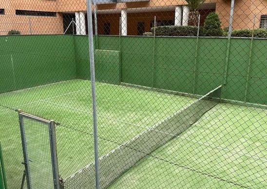 Calle Ladera de los Almendros, Madrid, Community of Madrid 28032