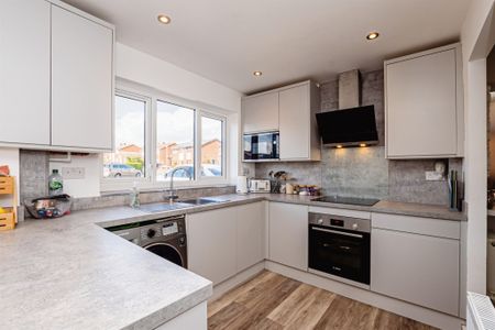 Langham Road, Wellingborough, Raunds - Photo 4