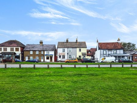 2 bedroom mid terraced house to rent, - Photo 5