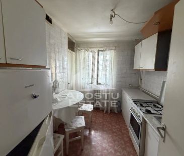 Apartament 2 camere , Centrala proprie , Complex - Photo 1