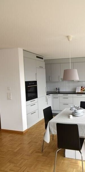 Ein glücklicher Wohnungsstart - Photo 1