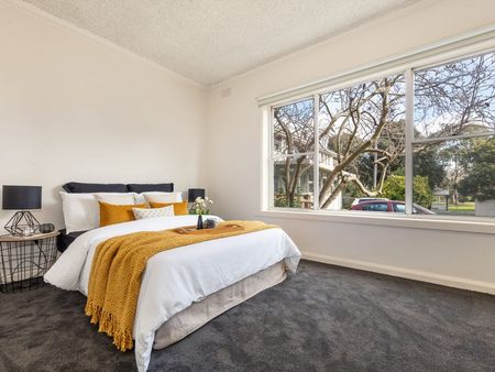 4/37 Thomas Street, Camberwell VIC 3124 - Apartment For Rent | Domain - Photo 2