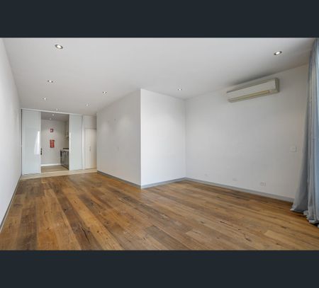 2/26 Main Street, Mornington, Vic 3931 - Photo 4
