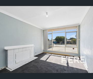 Comfort & Convenience in High Wycombe - Photo 2