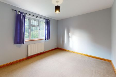 Pyrford Woods, Woking, Surrey, GU22 8QR - Photo 5