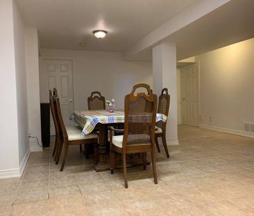 For Lease - 415 Marybay Crescent, Richmond Hill, Ontario - Photo 1