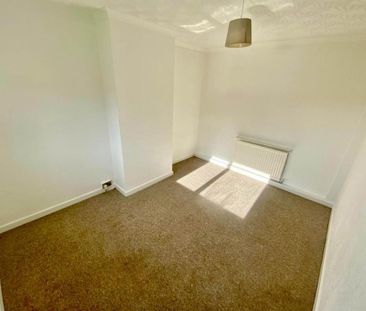 3 bedroom house to rent - Photo 3