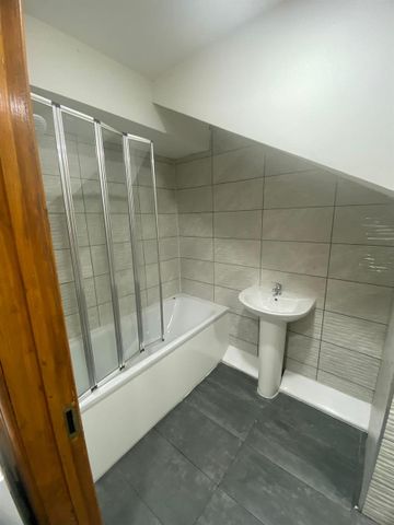 Stratford Terrace, Leeds - Photo 4