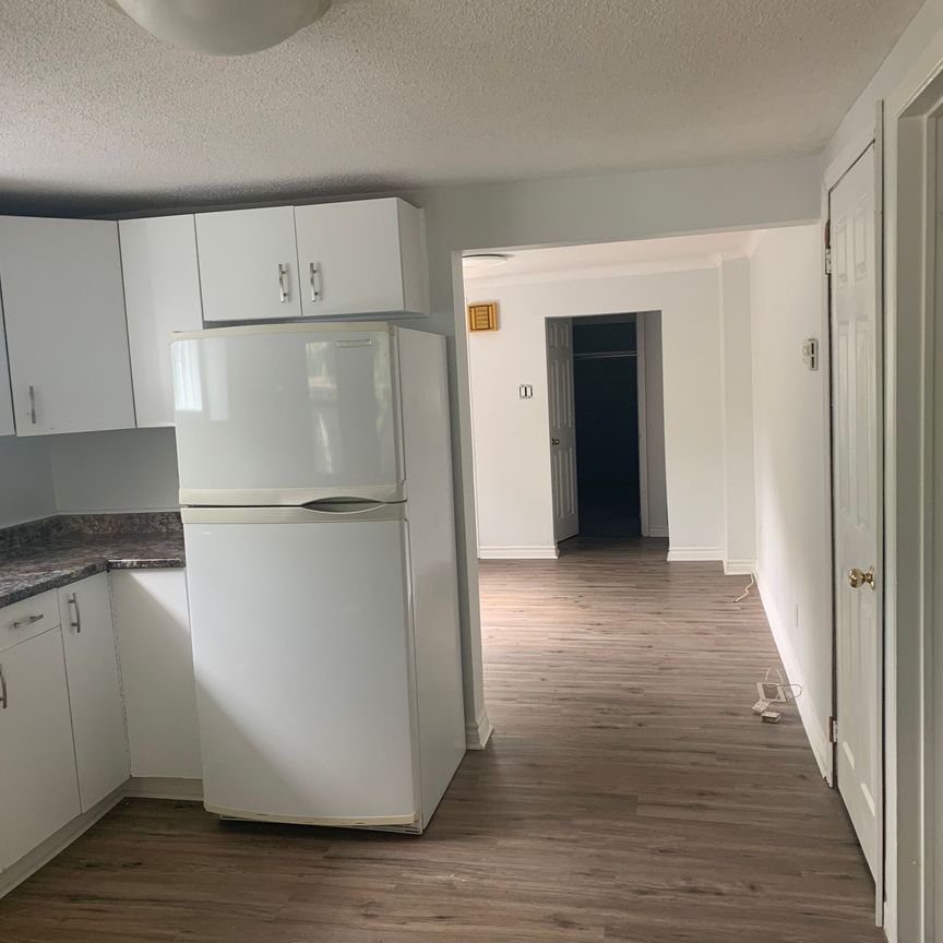 For Lease - 251 Marier Avenue Unit# 251, Vanier and Kingsview Park, Ontario - Photo 1