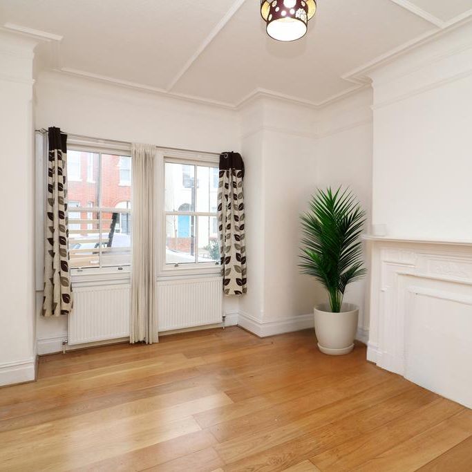 1 bedroom flat to rent - Photo 1