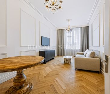 Warszawa, Śródmieście, Śródmieście Południowe, ul. Wiejska - Photo 4