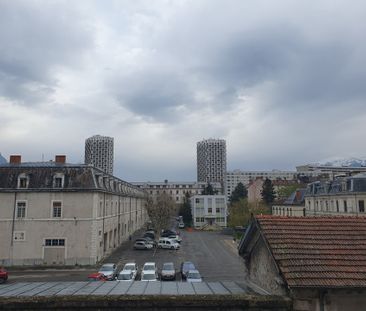 T5 8 Rue Dominique VILLARS GRENOBLE - Photo 3