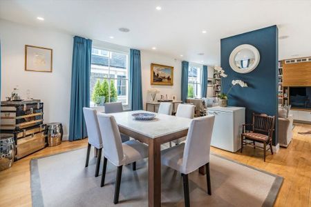 5 bedroom end of terrace house to rent - Photo 3