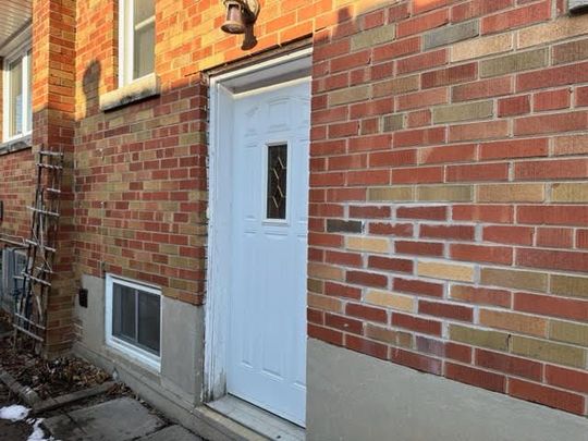 For Lease - 29 Frances Crescent, Toronto, Ontario - Photo 1