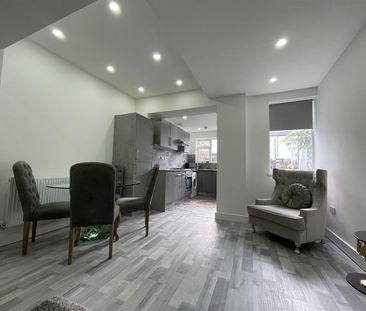 Cyfarthfa Street, Cardiff - Photo 4