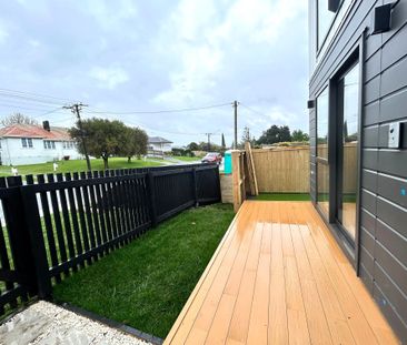 4 Bedrooms on Bardia St - Photo 2