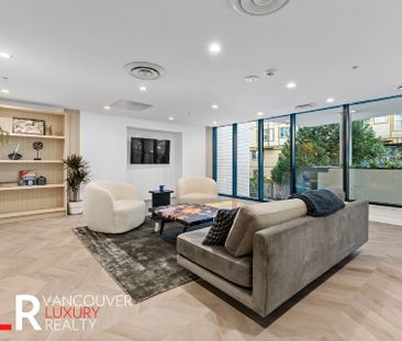 Condo in Surrey, BC - Photo 1