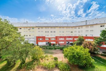 APARTAMENTO T4 EM ALFRAGIDE MOBILADO