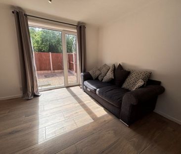 Longley Close, Preston - Photo 1