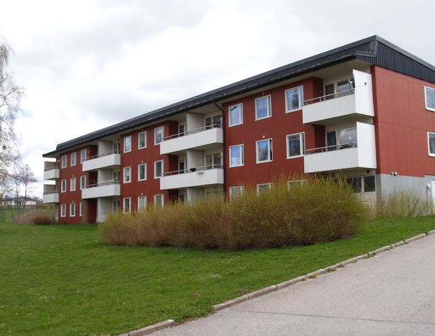 Karlslättsv 3 B - Photo 1