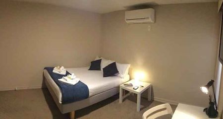 Room 2 (Non Ensuite) - Photo 4