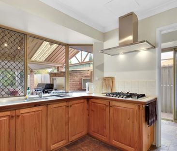 60 Forest Lakes Drive, Thornlie WA 6108 - House For Rent | Domain - Photo 5