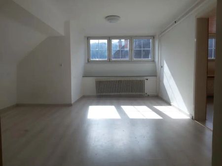 NEU - Große 3-Zimmer-Wohnung im Zentrum von Bruck/Mur zu mieten ! - Foto 2